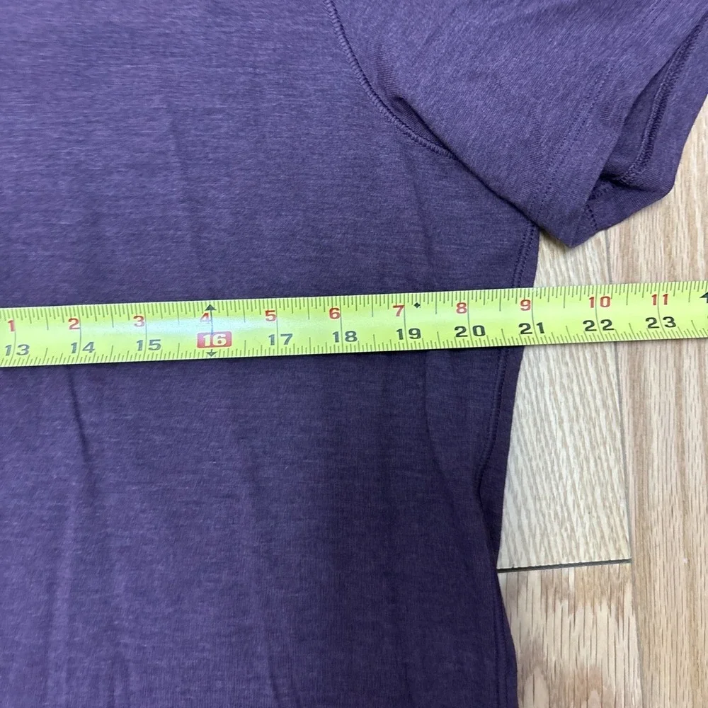 Lululemon‎ Short Sleeve Stretchy Crewneck Shirt Mens Size 2XL Burgundy
